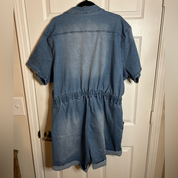A Beautiful Soul stretch waist denim romper size 3X. - Picture 7 of 7